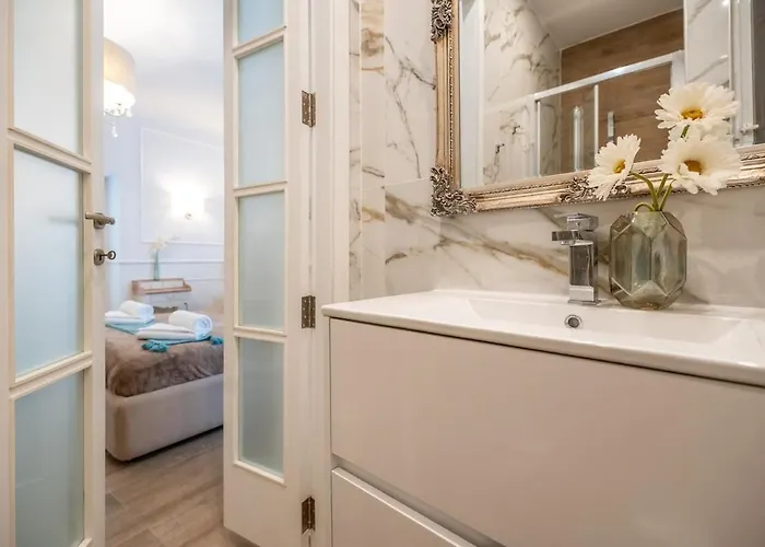 Apartment Modern Oasis Near Mdina With Rooftop Pool & View